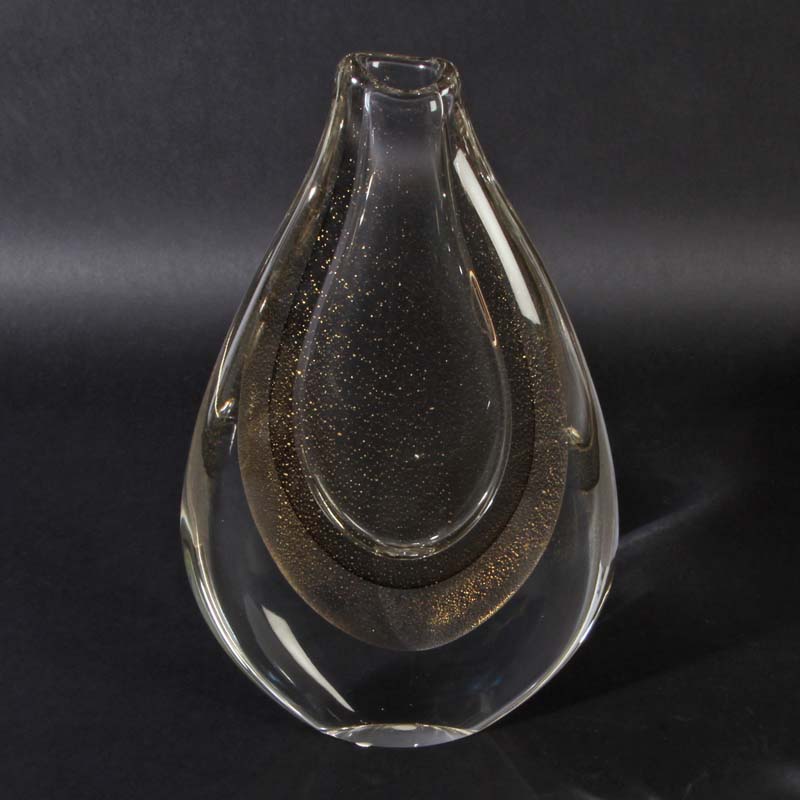 please refresh site if no photo here